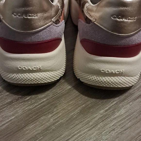 Coach Sneakers Women Size 7 New Never Worn (Nice) - Picture 11 of 16